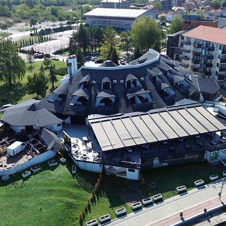Prenociste Srebrno Jezero Hotel Veliko Gradište Exterior foto