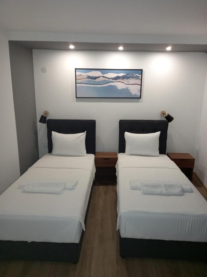 Prenociste Srebrno Jezero Hotel Veliko Gradište Exterior foto